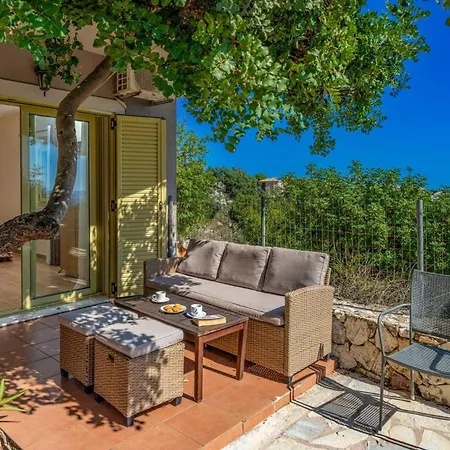Villa Apollon By